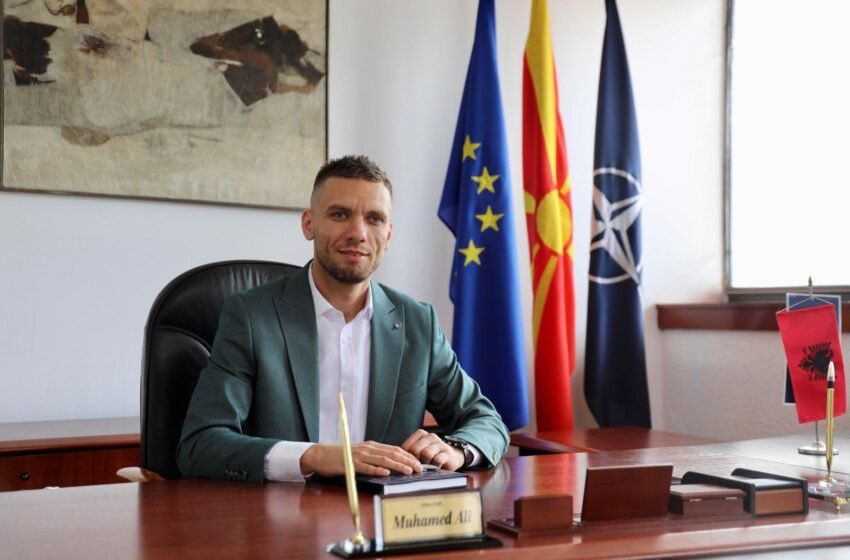  Muhamed Ali: Alarmova për djegien e deponisë, institucionet nuk reaguan!