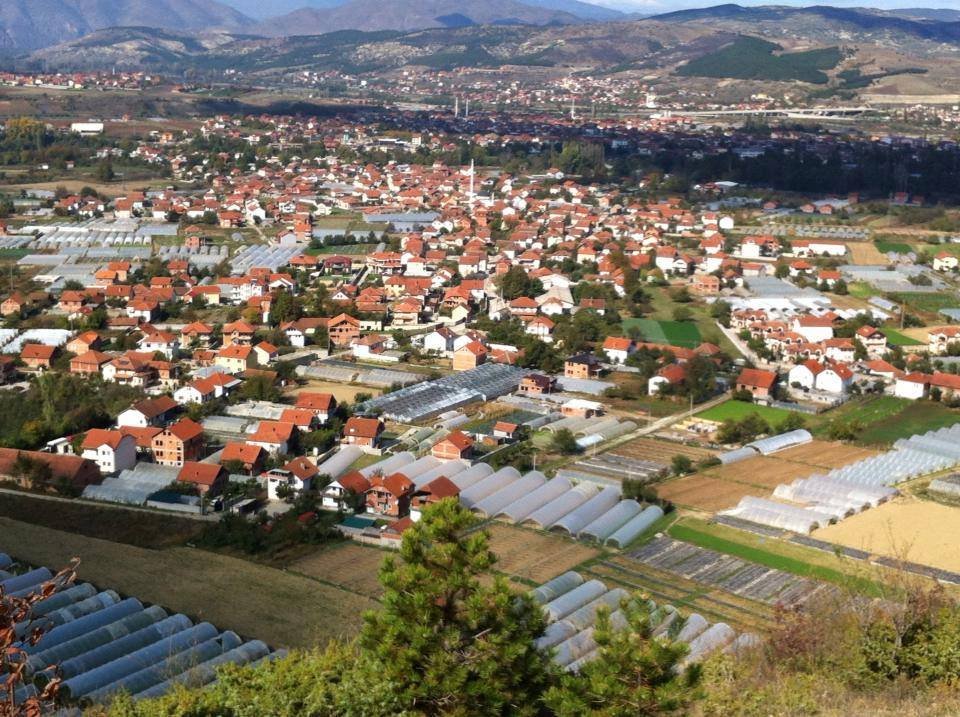 Si u tkurr Gërçeci në 36 banorë  prej të cilëve vetëm 3 shqiptarë  