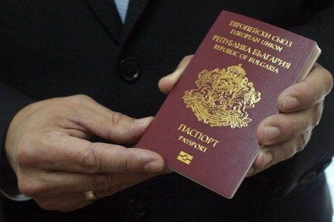 Mbi 216 mijë pasaporta bullgare u janë dhënë shtetasve të Maqedonisë