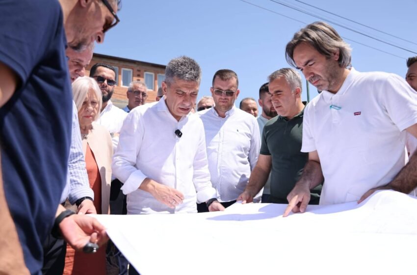 Mexhiti: Rreth 1 milion euro investim për Saat Kullën, rrjet i ri i ujësjellësit dhe kanalizimit