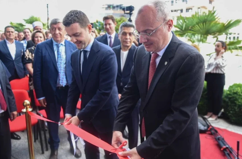  Hapet Konsullata e Shqipërisë në Strugë, ministri Hasani: Një hap përpara në marrëdhëniet me RMV