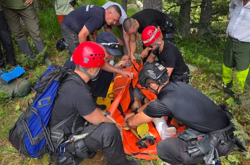 Aksion i suksesshëm shpëtimi. U tërhoq alpinisti me frakturë në këmbë