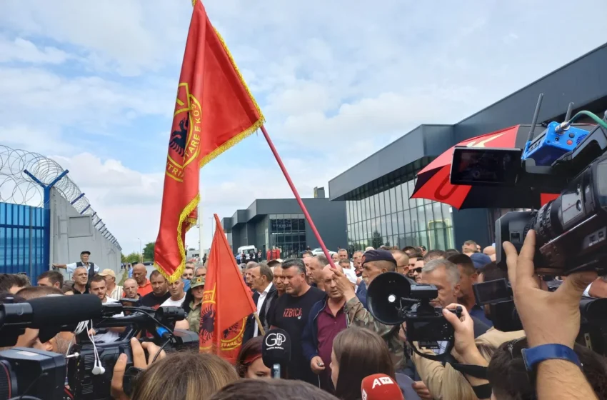  Veteranët e UÇK-së thonë se i arrestuari në Serbi nuk figuron në listat e tyre