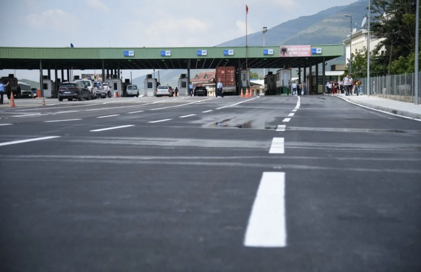 Pikat kufitare të lira për qarkullim, nuk ka kolona