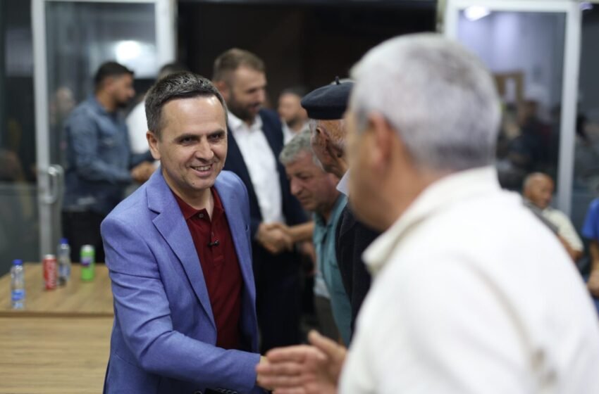  Kasami: Kafeja me banorët e lagjes Teqe u shndërrua në tubim