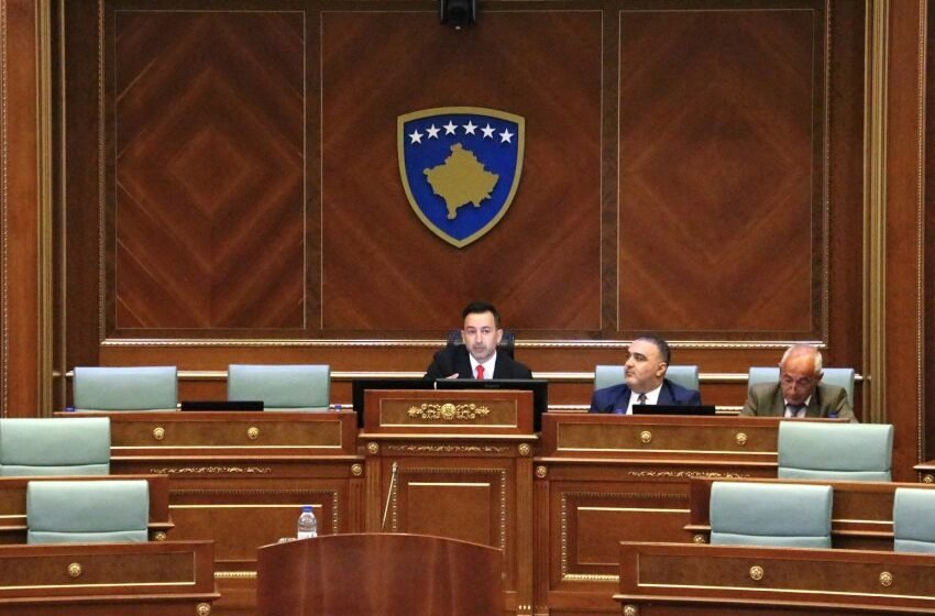  Kryetari u zgjodh, por a do të përmbyllet sot konstituimi i Kuvendit të Kosovës?