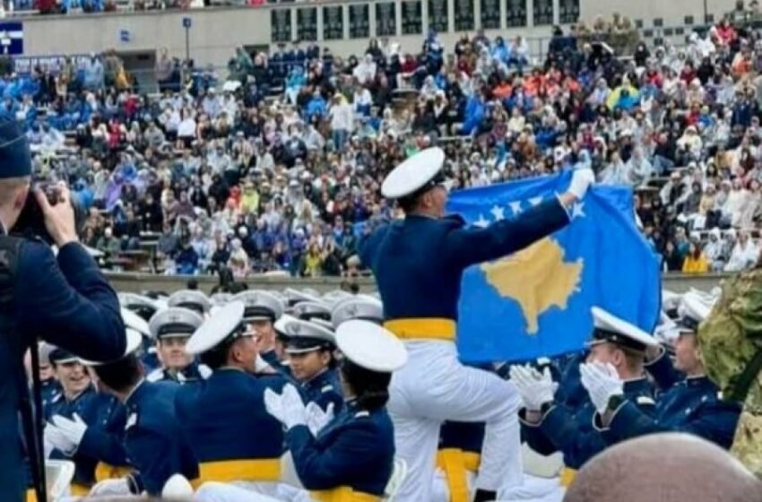  FSK-ja hap konkurs për akademinë ushtarake në SHBA