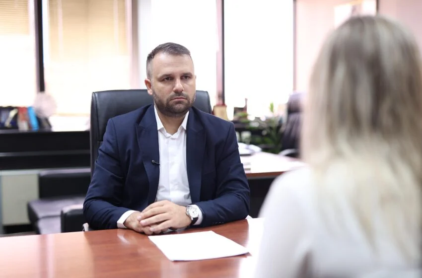 Дурмиши за владеењето на ВЛЕН: Можеше повеќе, но направивме повеќе од ДУИ за 20 години
