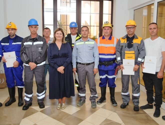 Божиновска: Признание и почит за рударите –Нема компромис со законот, засилени контроли, државата стои зад сите што чесно работат