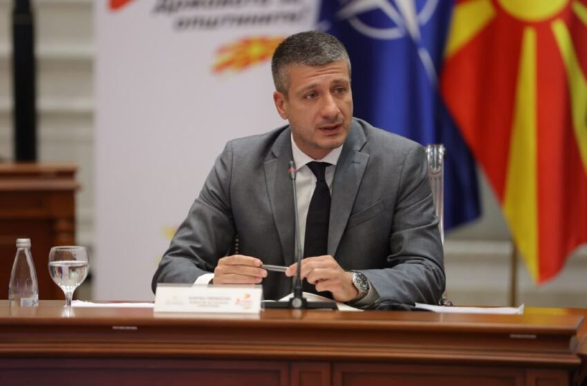  Perinski: Numri i këshilltarëve komunalë përcaktohet nga numri i banorëve rezident, kërkesat e opozitës nuk kanë bazë ligjore