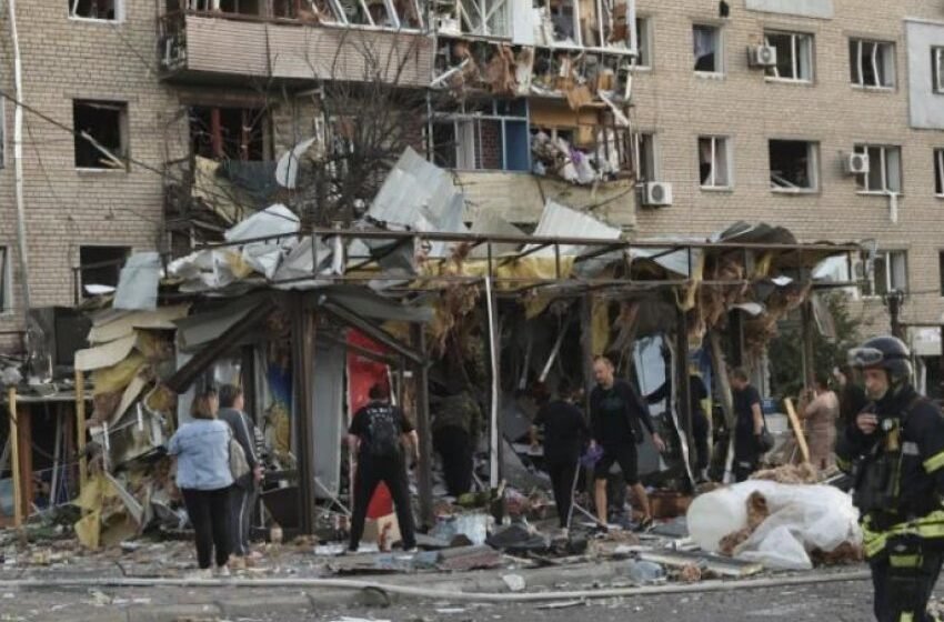  Kievi: Qindra sulme me dronë nga forcat ruse, viktima dhe të plagosur