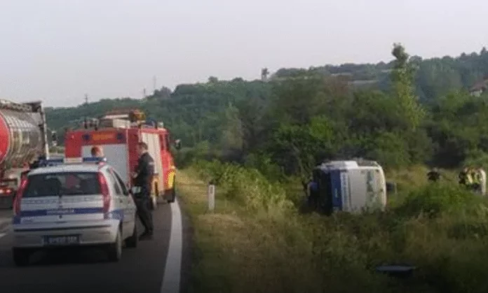  Aksident tragjik në rrugën Shtip-Radovish, humbin jetën dy persona