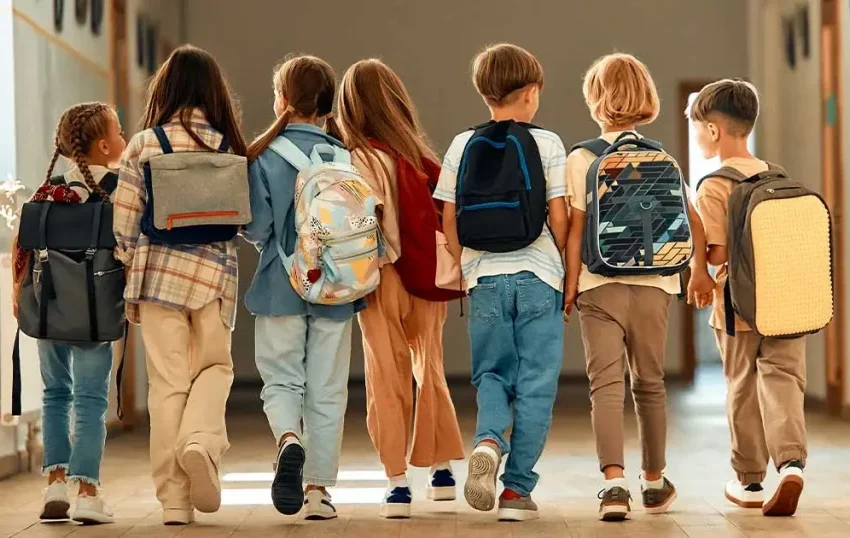  Sot hapen dyert e shkollave – 245 mijë nxënës rikthehen në banka