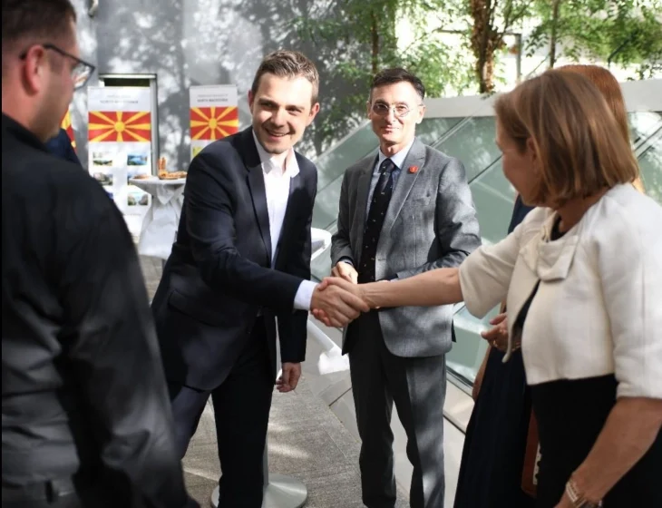  Муцунски на средба со дијаспората во Швајцарија