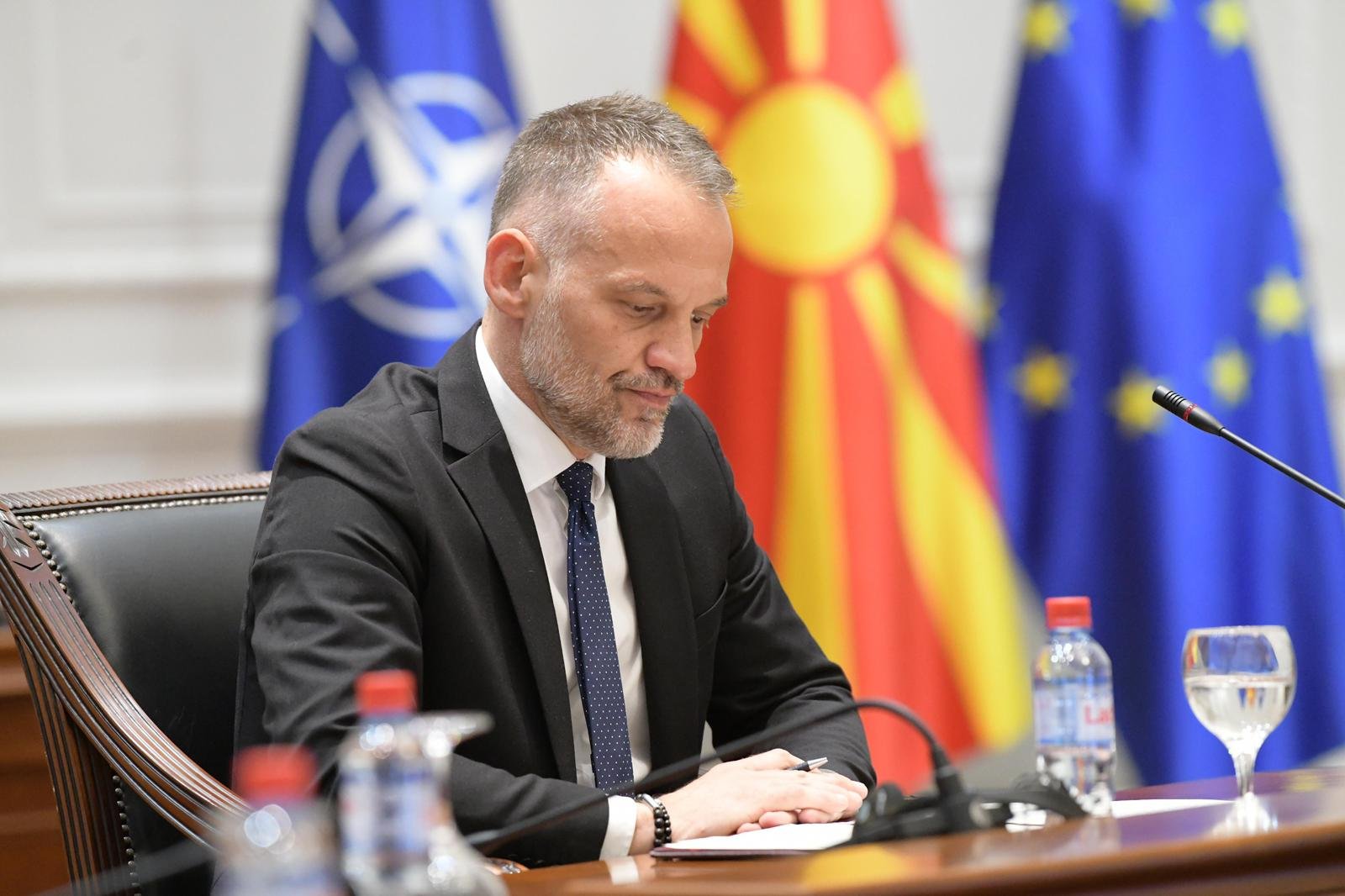 Формиран Национален совет за финансиски истраги и конфискација на имот, со кој ќе раководи вицепремиерот Фетаи
