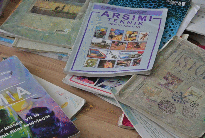  Mungesa e librave, fotokopjimi alternativa për prindërit