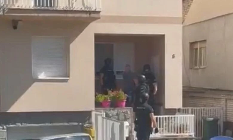 Katër të arrestuar në Shkup gjatë aksionit policor