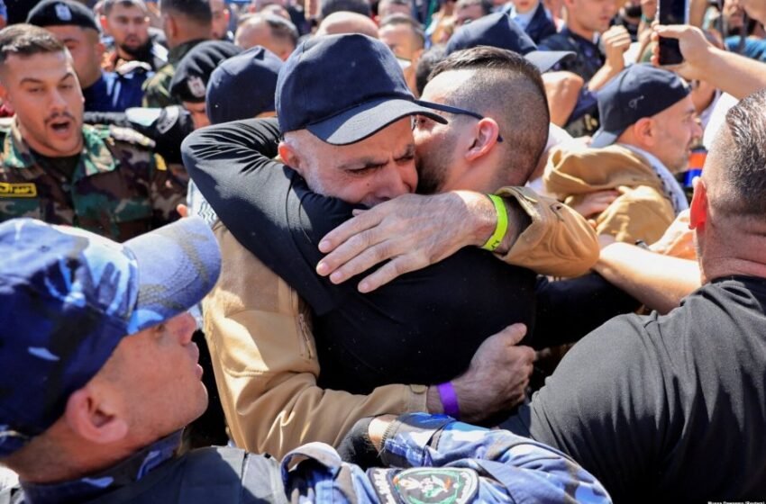  Lot gëzimi dhe festë teksa palestinezët takojnë të burgosurit e liruar