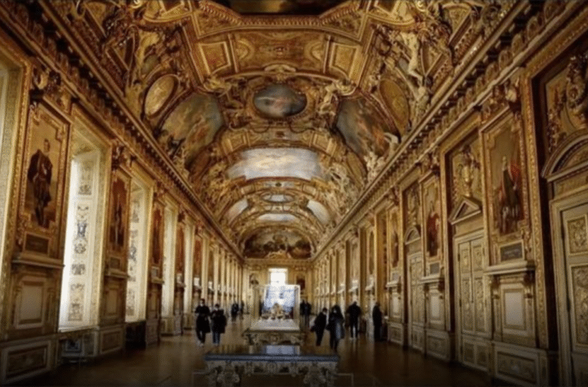  Vjedhja si në filma e Luvrit “kushton” 88 milionë euro, arrestohet në Barcelonë një prej grabitëseve të dyshuara