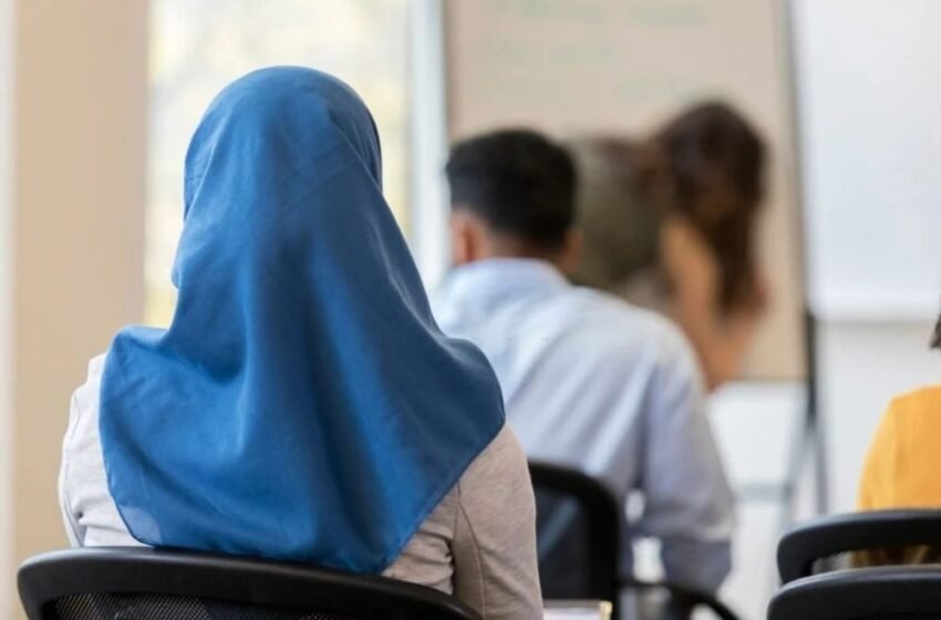  Supremja e hedh poshtë një padi që kërkohej lejimi i mbulesës islame në shkollat e Kosovës