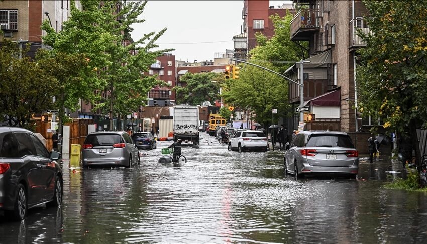  New York City goditet nga reshje rekord, 2 të vdekur në përmbytje