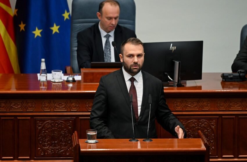  Durmishi: Rritja e pagës minimale duhet të bazohet në marrëveshje dhe në kapacitetet reale të ekonomisë