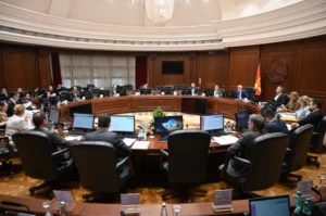  Qeveria i emëroi të besueshmit për Gostivar dhe Vrapçisht, ja emrat!