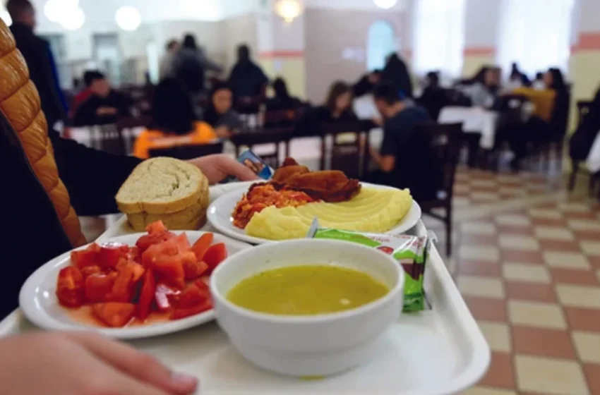  Mbi 1000 studentë mbetën pa subvencione ushqimore