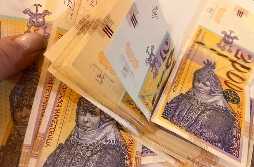  Rezervat valutore të Maqedonisë në tetor janë rritur për 120,5 milionë €