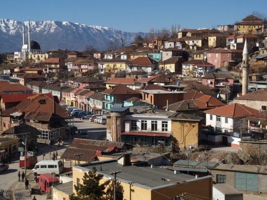  Dibra mes bukurive natyrore dhe ndotjes së pakontrolluar