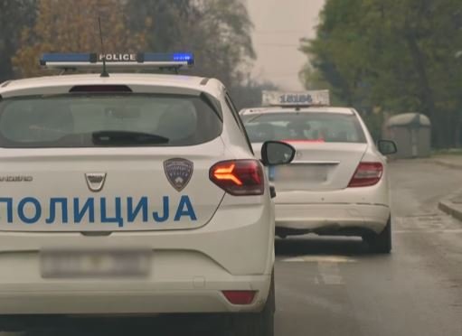  Aksion kundër taksistëve dhe transportuesve të tjerë ilegalë në Shkup! Gjorgjievski: Do t’u konfiskohen automjetet dhe do të ketë gjoba