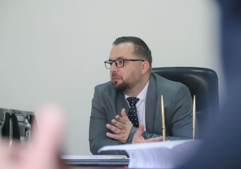  Astrit Iljazi: Dhjetëra projekte në lagjet shqiptare me buxhetin e Qytetit të Shkupit për vitin 2026