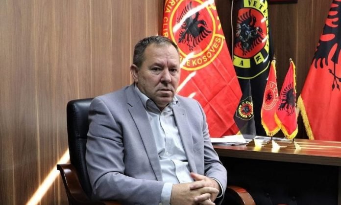  Gucati nga “Sheshi Skenderbe” në Shkup: Veteranët e UÇK-së nuk kanë probleme në kufi, e falënderoj Izet Mexhitin