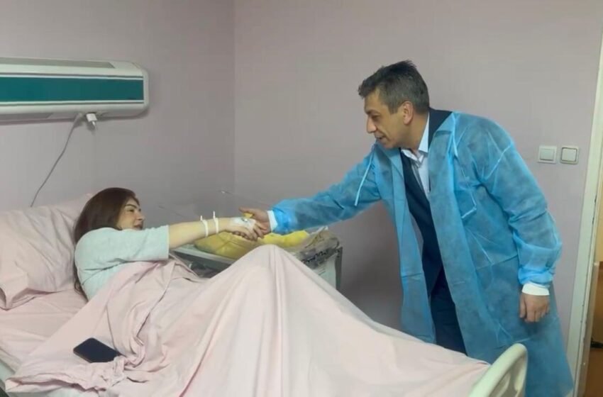  Lindja e parë në Gjinekologjinë e Çairit për vitin 2026,Binjakë! Mexhiti :Mirë se erdhët në jetë ,u rritshi me shëndet ,dhashuri dhe fat