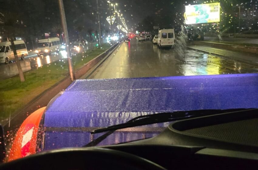  Tri aksidente në autostradën Tetovë–Gostivar, qarkullimi i ngadalësuar për shkak të akullit, autoritetet: Mos dilni pa nevojë