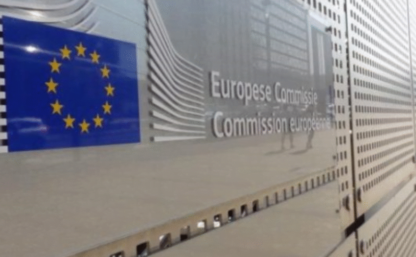  Komisioni Europian paralajmëron SHBA-në: Pushtimi i Grenlandës do të ishte fundi i NATO-s