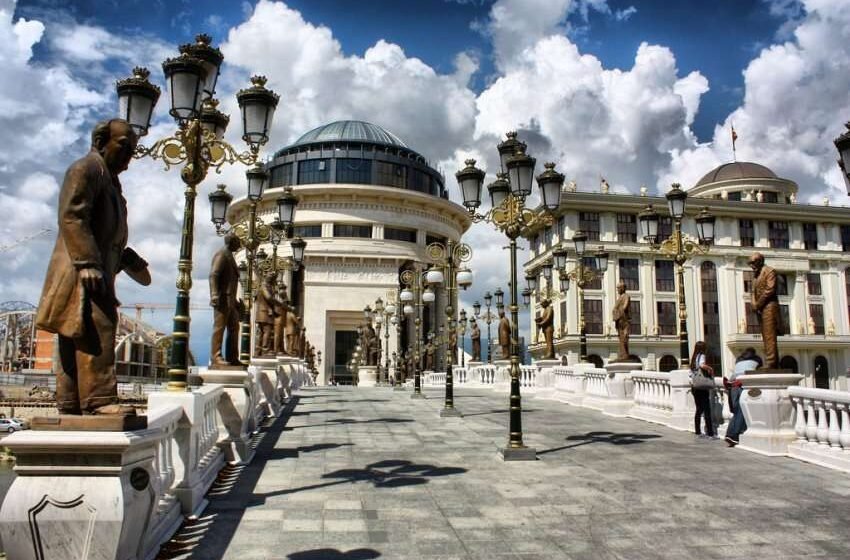  Jeta në Shkup: Më shtrenjtë se në Prishtinë, por “luks” para Tiranës