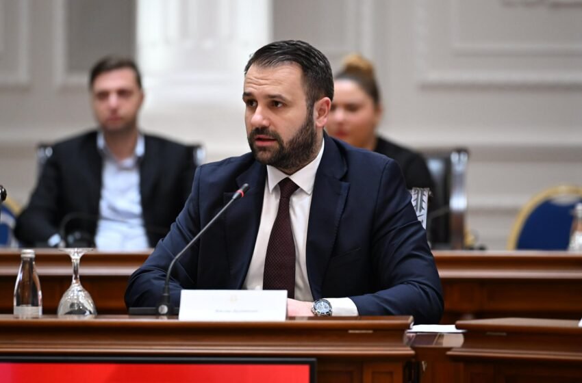  Durmishi: Ulet TVSH-ja për derivate në 10% për të frenuar rritjen e çmimeve