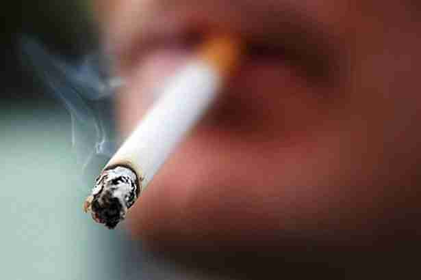 arrihet-marreveshja-me-qeverine-ja-ku-lejohet-pirja-e-duhanit