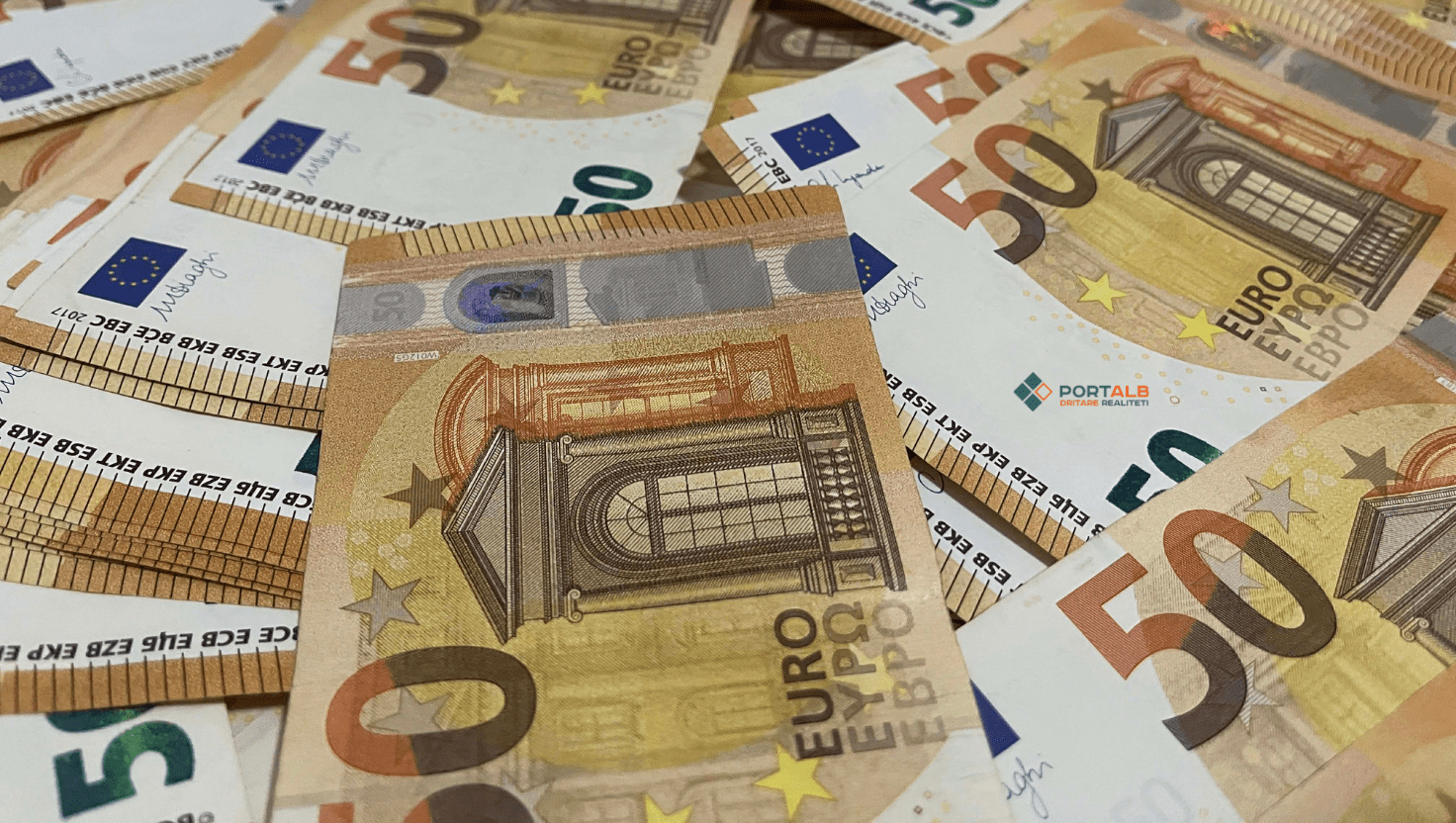 gjermania-do-qe-te-ruhet-e-drejta-per-pagesa-me-para-ne-dore