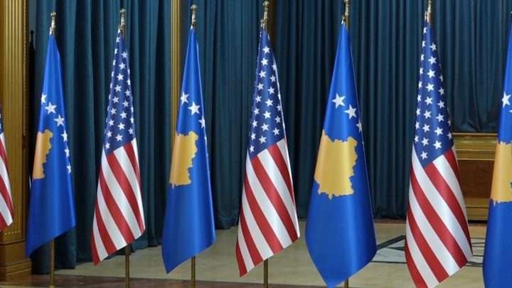 washingtoni-e-zyrtarizon-17-shkurtin-si-dita-e-pavaresise-se-kosoves