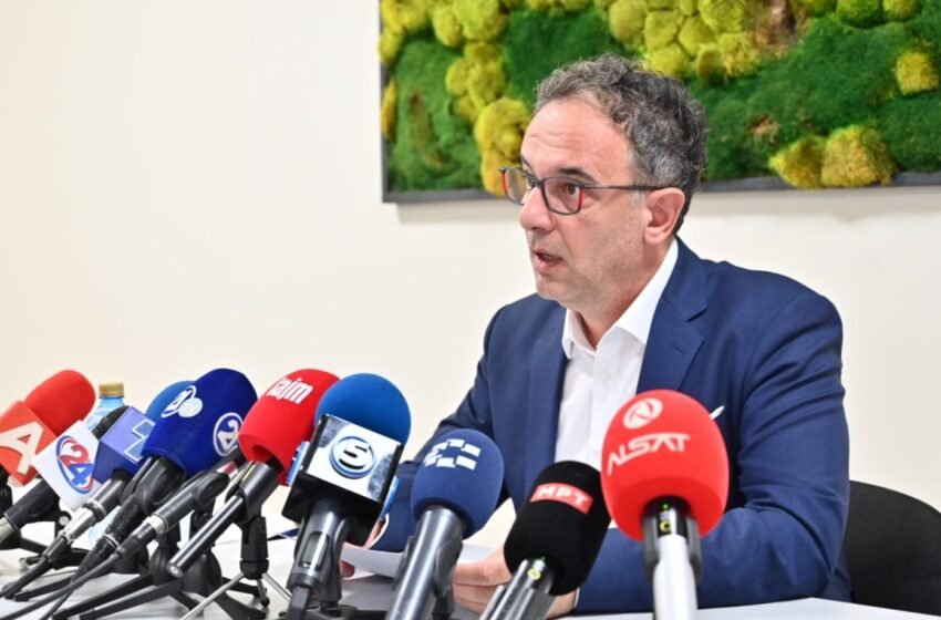  Prezenca e nikotinës nëpër shkolla, rreth 14 pëqind e të rinvje pinë duhan