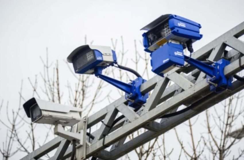  Historike! Dje askush nuk ka kaluar në semafor të kuq