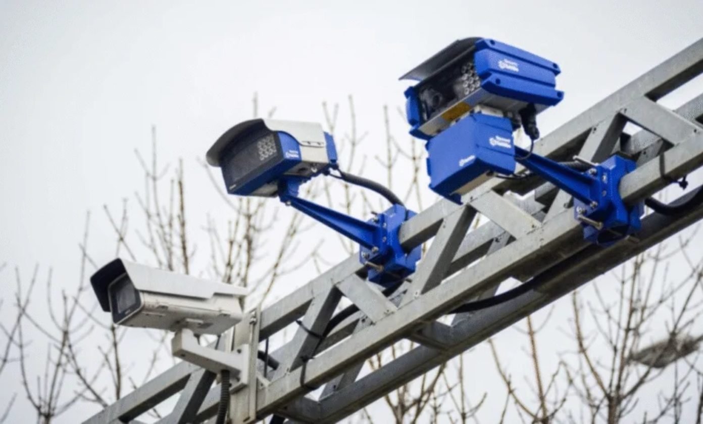 Historike  Dje askush nuk ka kaluar në semafor të kuq