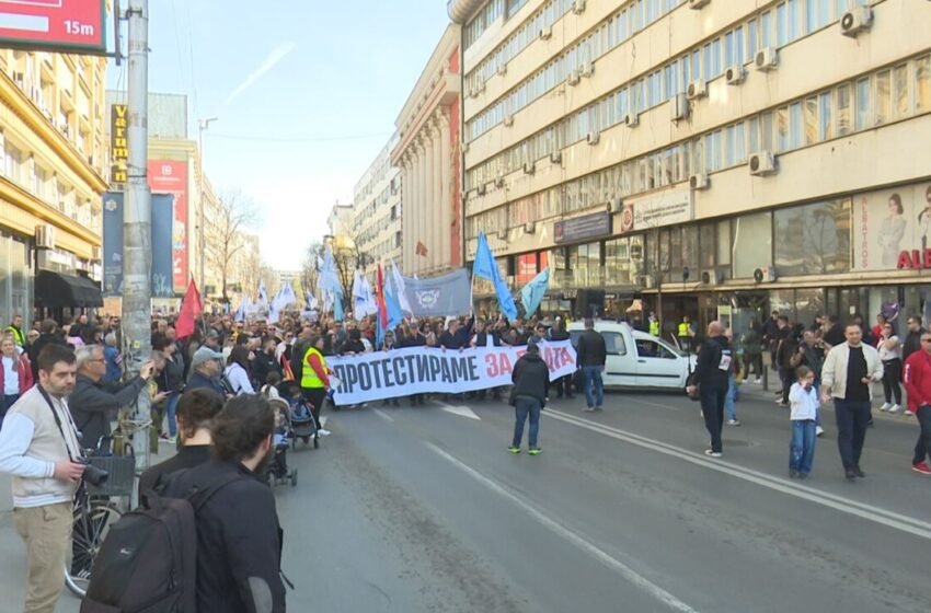  LSM: Të rriten pagat në muajin mars! Trendafillov: Ne luftojmë për një kafshatë bukë, qeveria për mango e papajë