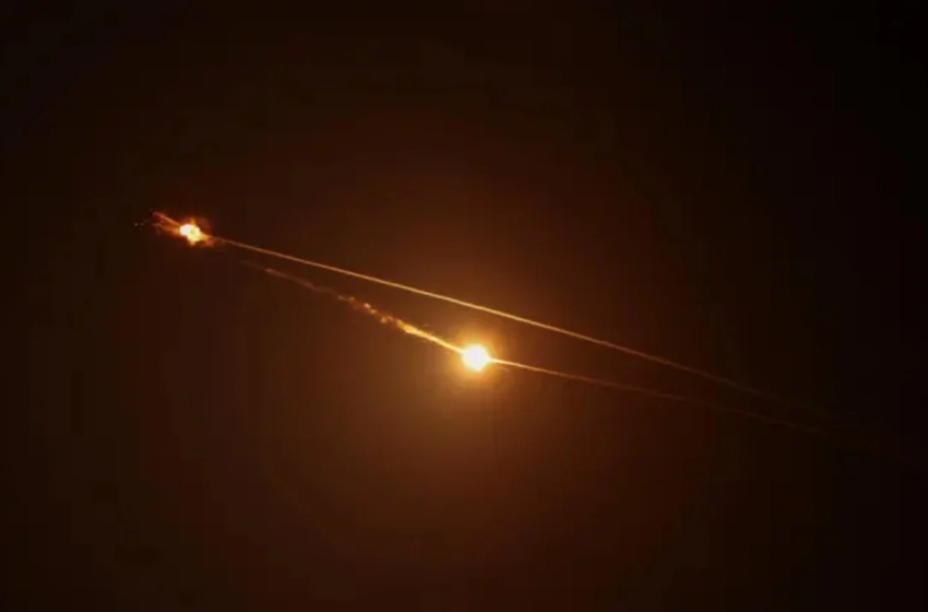  Vijon lufta në Lindjen e Mesme! Teherani kërcënon se do të vrasë Netanyahun, ky i fundit publikon video duke pirë kafe. Lideri i Iranit “arratiset” në Moskë