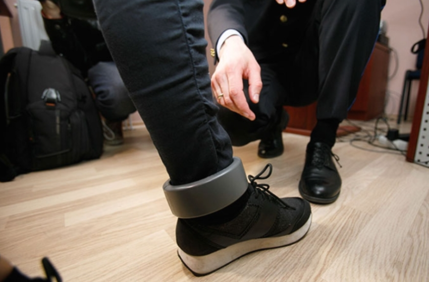  Personi i dytë në RMV me hallkë elektronike në vend të burgut – a po ndryshon sistemi i ndëshkimit?