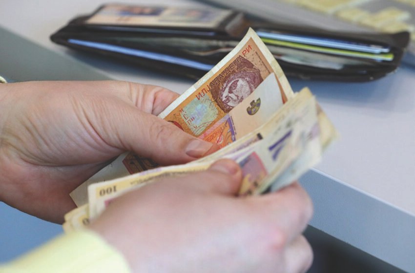  Rritje e re prej 7,5 për qind të pagave në arsim