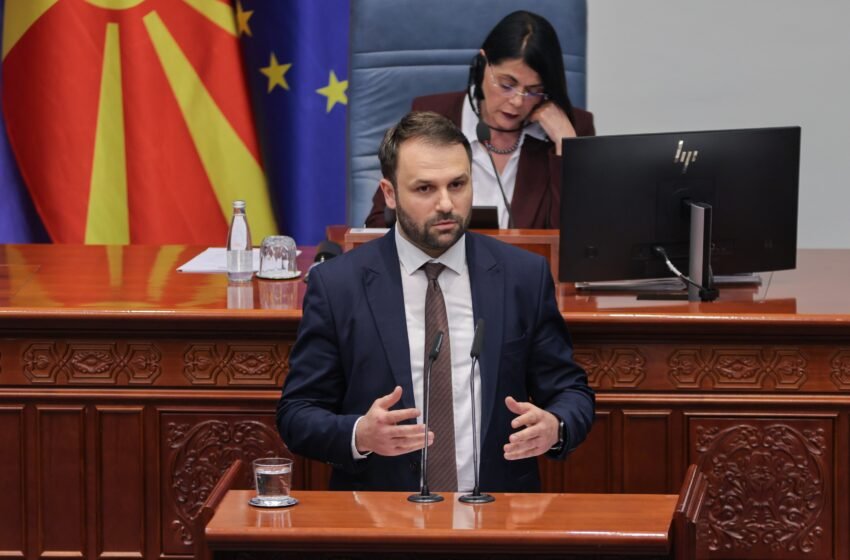  Durmishi: Rritëm pagat në arsim, shëndetësi dhe siguri