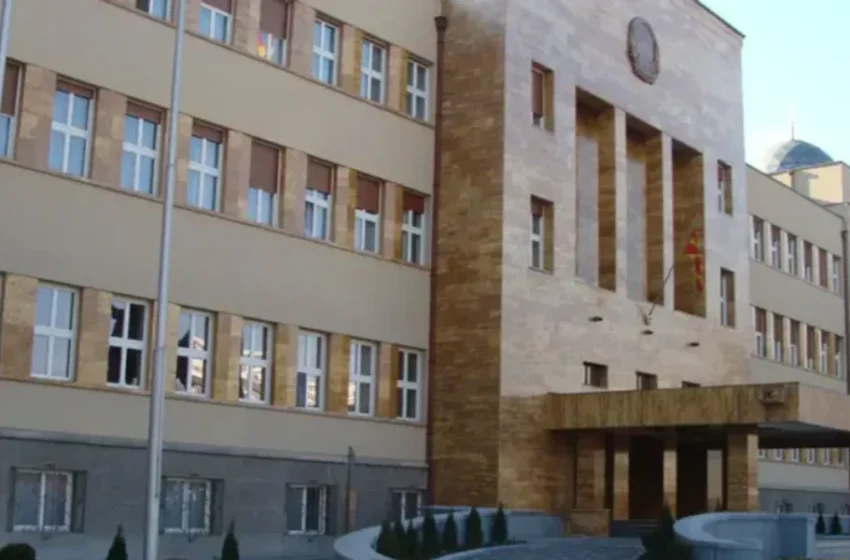  Ndryshimet ligjore për shfuqizimin e qeverisë teknike sot në seancë plenare